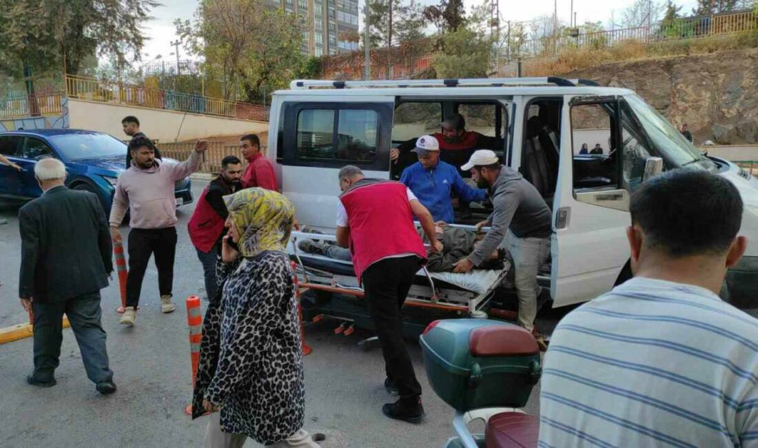 Şanlıurfa'da bir inşaatta çalışan 13 yaşındaki bir çocuk, 3 metre