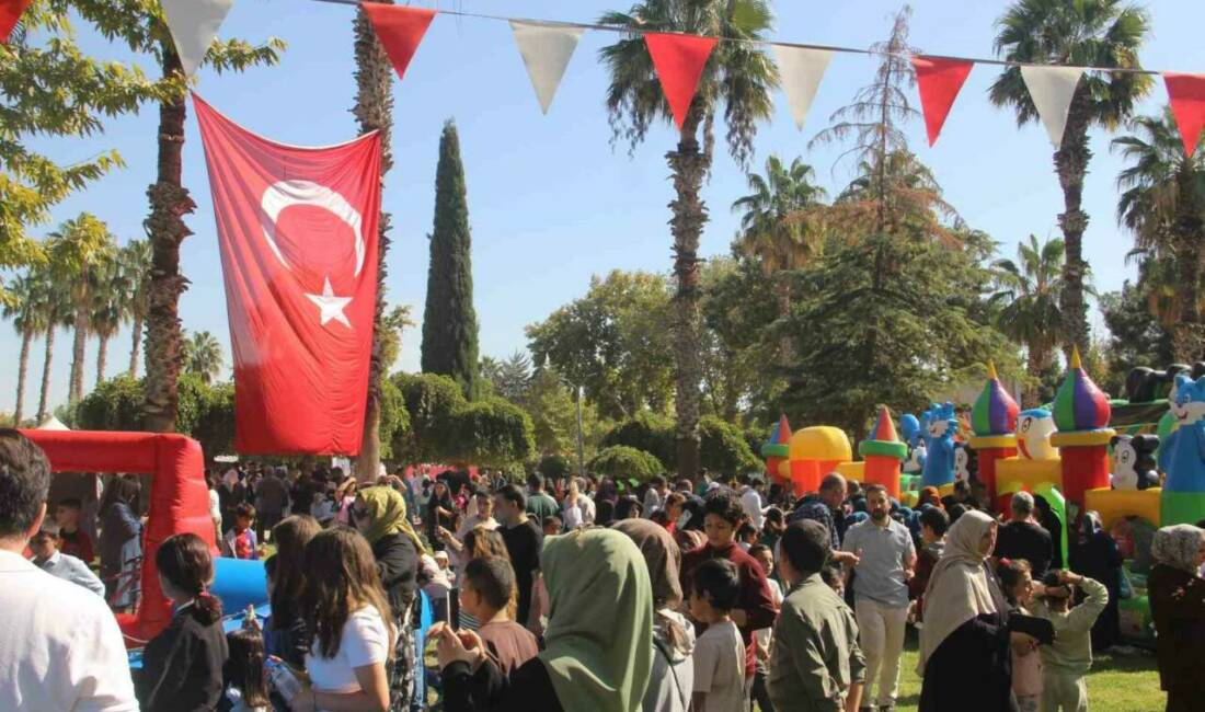 Şanlıurfa'da düzenlenen Çocuk ve Gençlik Buluşması etkinliğinde, çocuklar ve gençler