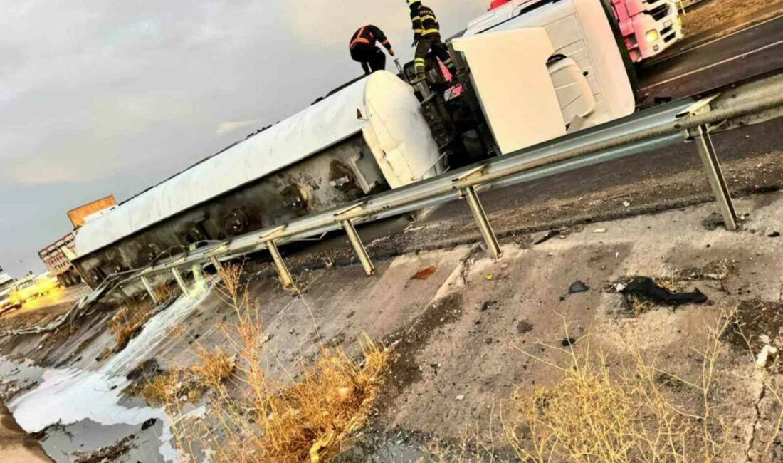 Viranşehir ilçesinde yakıt taşıyan bir tankerin otomobile çarpması sonucu aynı
