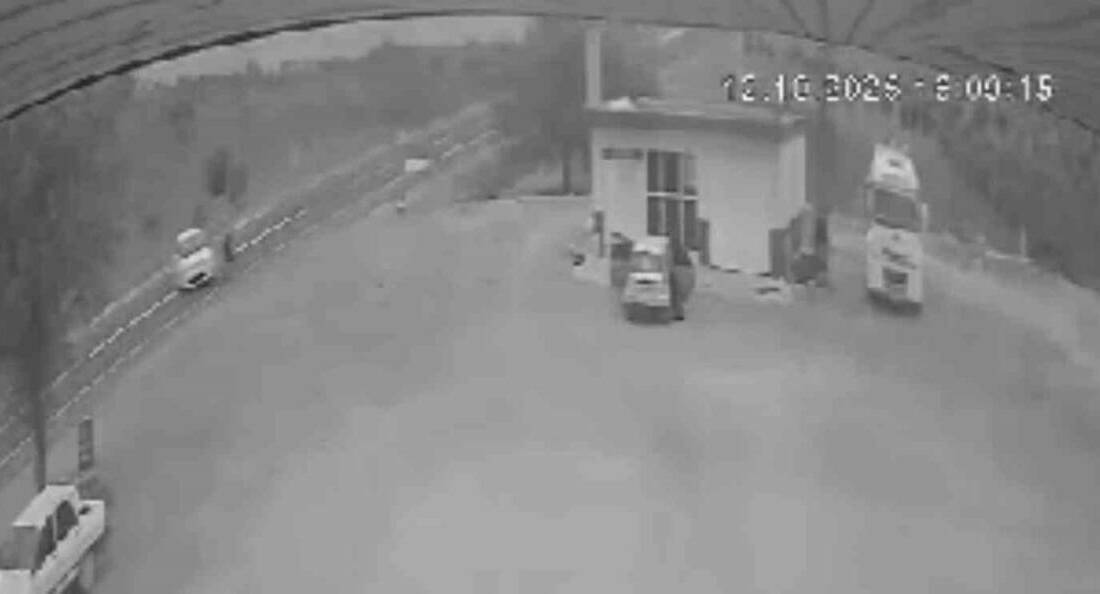 Şanlıurfa'nın Suruç ilçesinde otomobil ile motosikletin çarpışması sonucu 1 kişinin