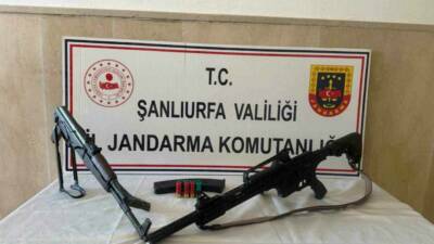 Şanlıurfa'da jandarma ekipleri, Siverek ve Viranşehir ilçelerinde yasa dışı silahlanma