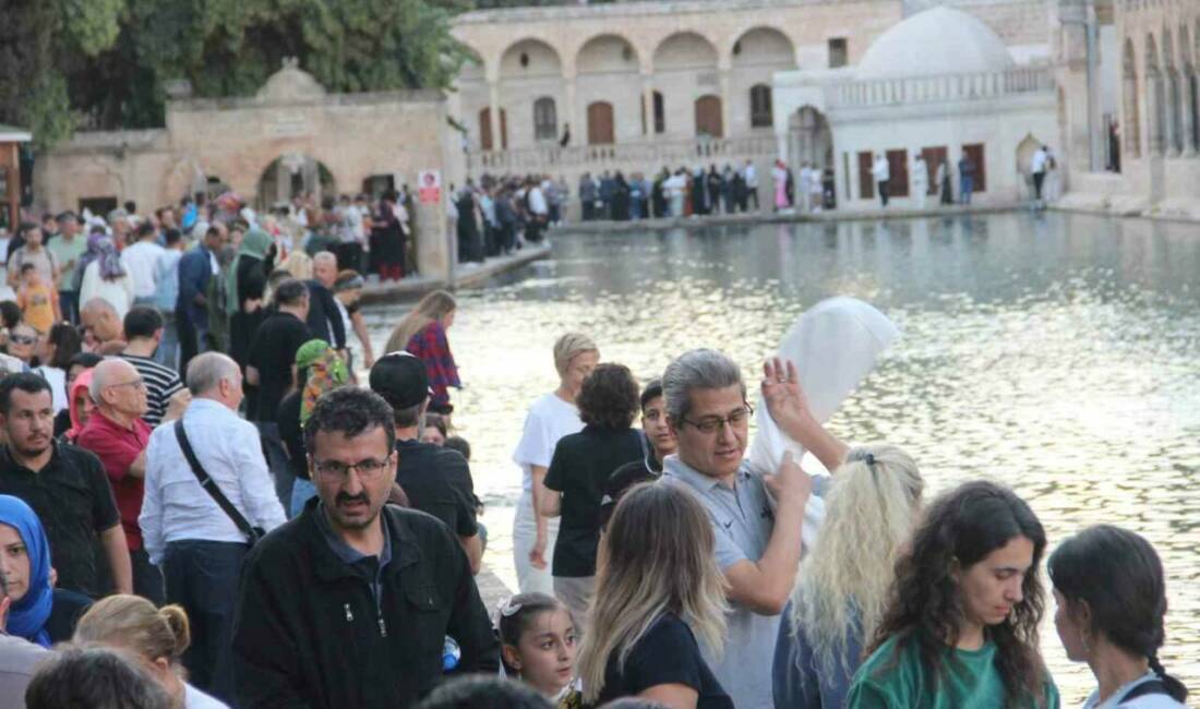 Şanlıurfa’da turizmde sonbahar bereketi Şanlıurfa, tarihi, kültürü, gastronomisi ve inanç turizmiyle sonbahar aylarında turistlerin