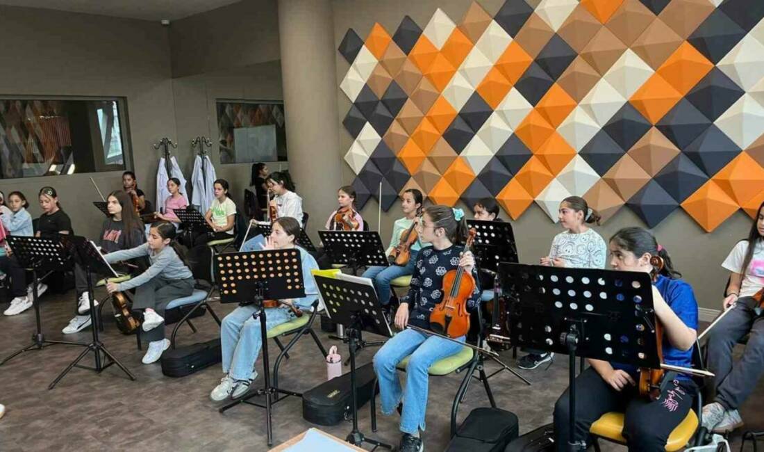 Şehitkamil Belediyesi, "Sanat, Bilim ve Tarım Akademisi" programlarıyla kültürel, bilimsel