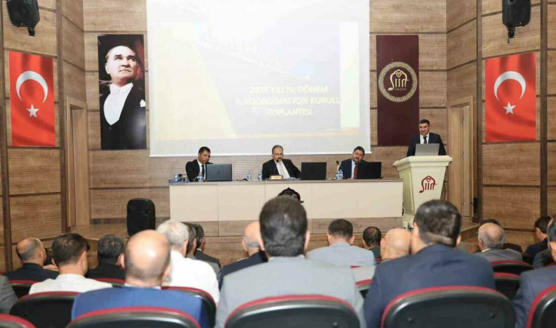 Siirt'te Vali Dr. Kemal Kızılkaya başkanlığında 2025 yılı 4. dönem