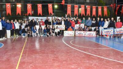 Cumhuriyetin 102. yıl kutlamaları kapsamında Siirt Belediyesi tarafından bu yıl