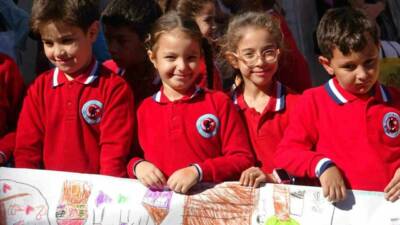 Siirt Mehmetçik İlkokulu'nda bu yıl "Aile Yılı" temasıyla düzenlenen 5.