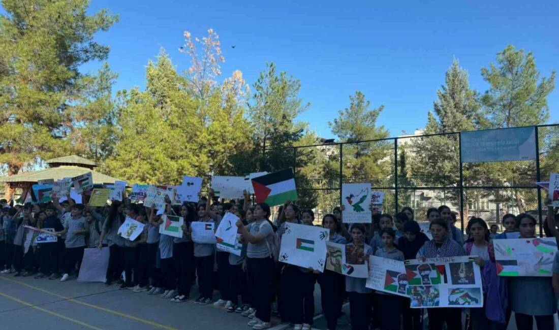 Selahaddin Eyyubi Ortaokulu öğretmen ve öğrencileri, Gazze halkına destek olmak