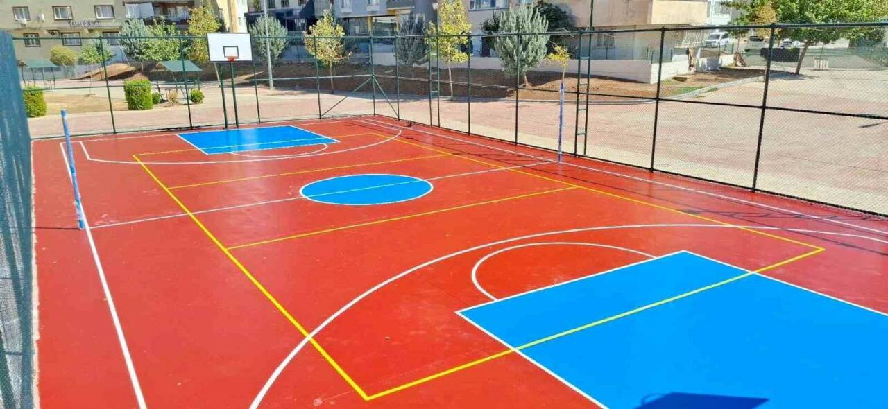 Siirt Belediyesi, kardeş şehir Gaziantep’in Şahinbey Belediyesinin destekleriyle Şahinbey Çocuk
