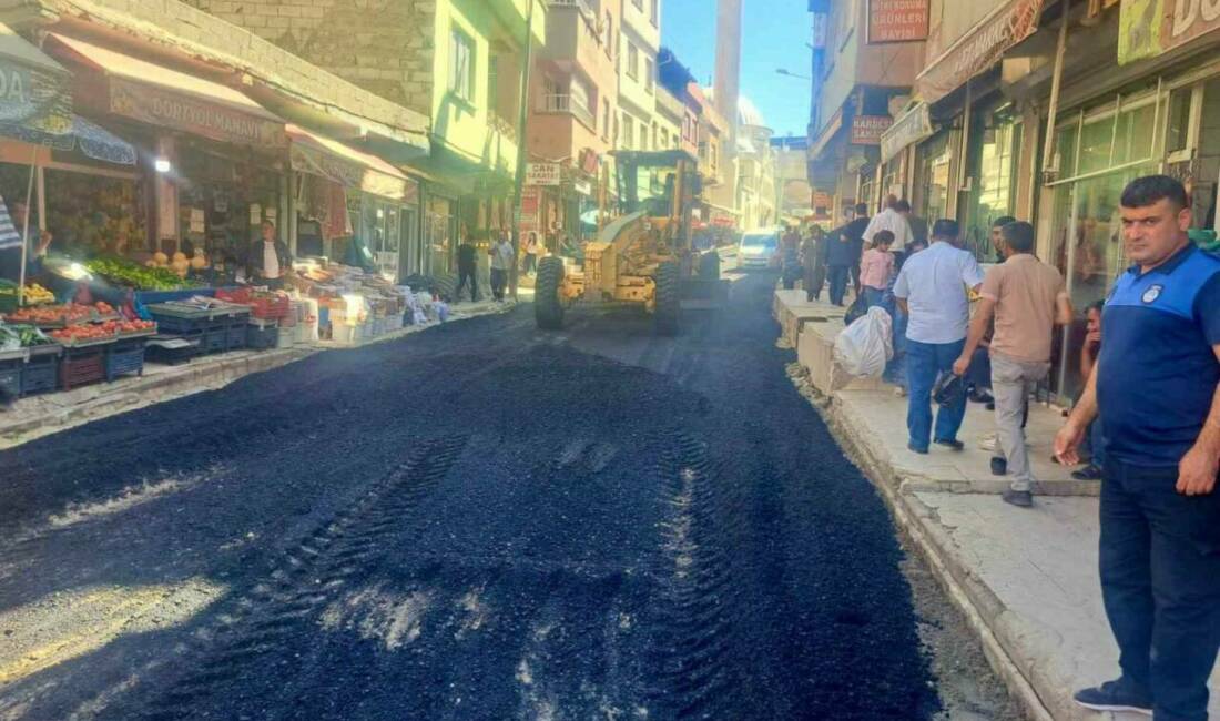 Siirt Belediyesi, Ülkü Mahallesi Sakıp Beygo Caddesi Dörtyol mevkiinde asfalt