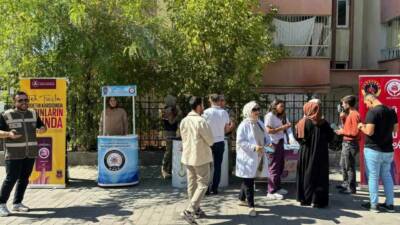Siirt'te şiddetin ve madde bağımlılığının zararlarına dikkat çekmek amacıyla "Dünya