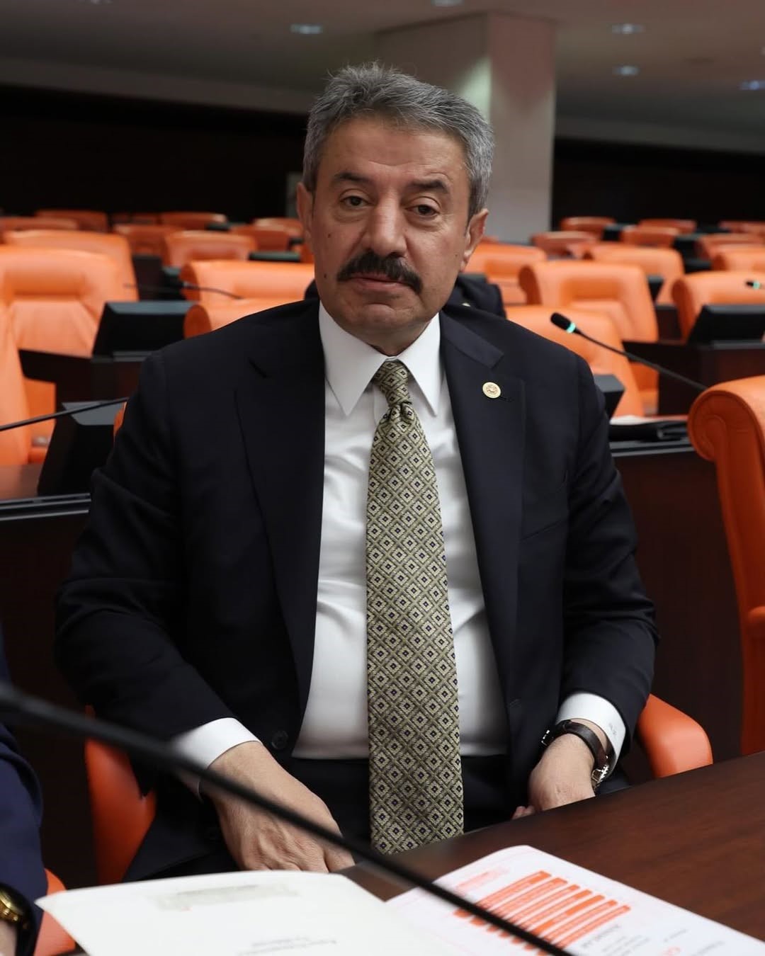 Şırnak Milletvekili Arslan Tatar, kente 27'si uzman olmak üzere toplam