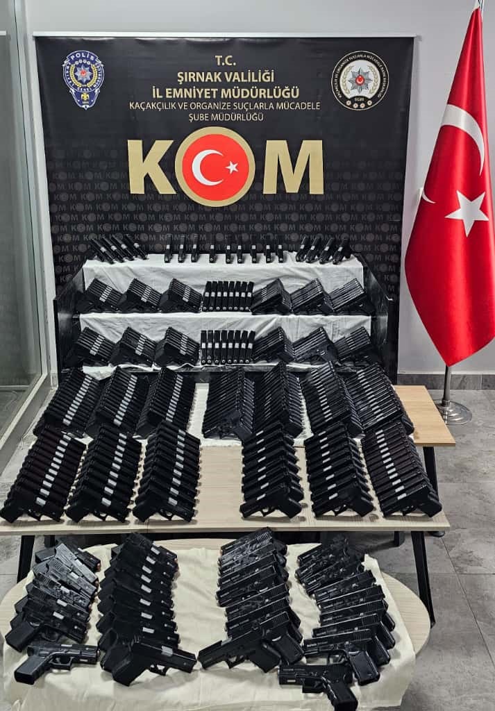 Şırnak'ta yapılan operasyonda güvenlik güçleri tarafından atışa hazır hale getirilebilen