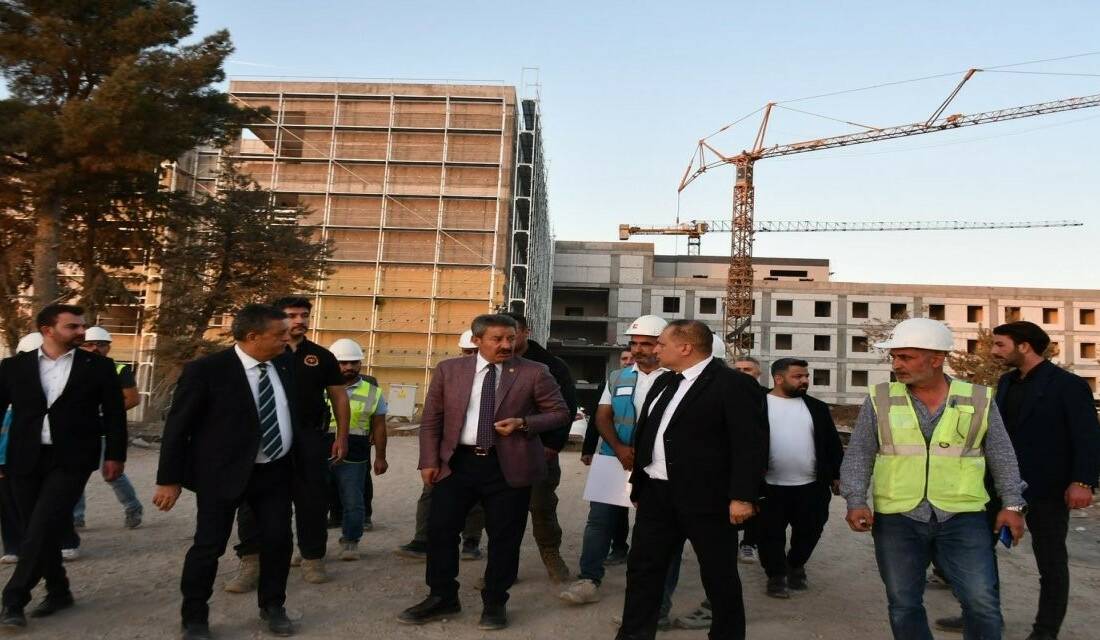 Şırnak Milletvekili Arslan Tatar başkanlığındaki heyet, Şırnak Devlet Hastanesi inşaatını