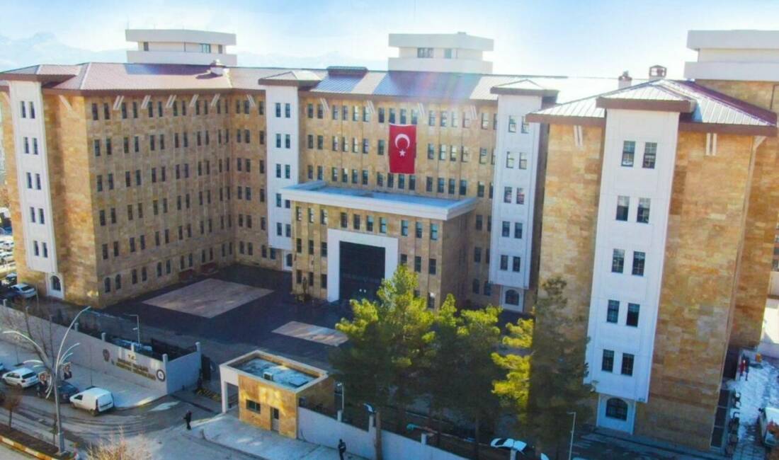 Şırnak İl Emniyet Müdürlüğünde çok sayıda birim ve ilçe müdürlüğünü