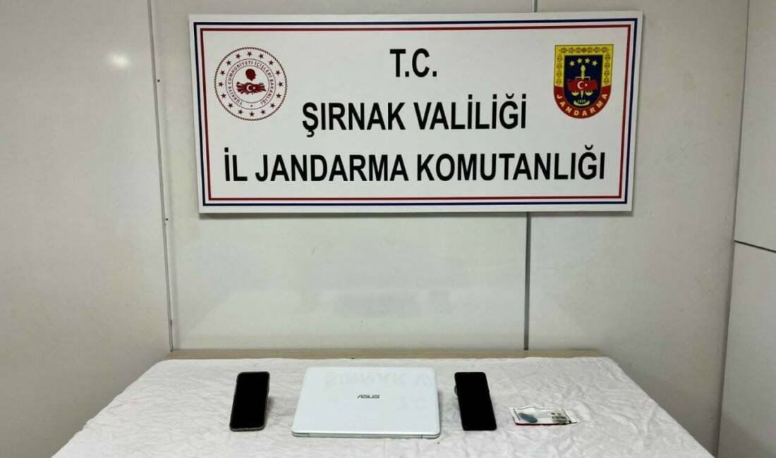 Silopi ilçesindeki 2 polis memuru, şüpheliden dosya kapatma vaadiyle 5