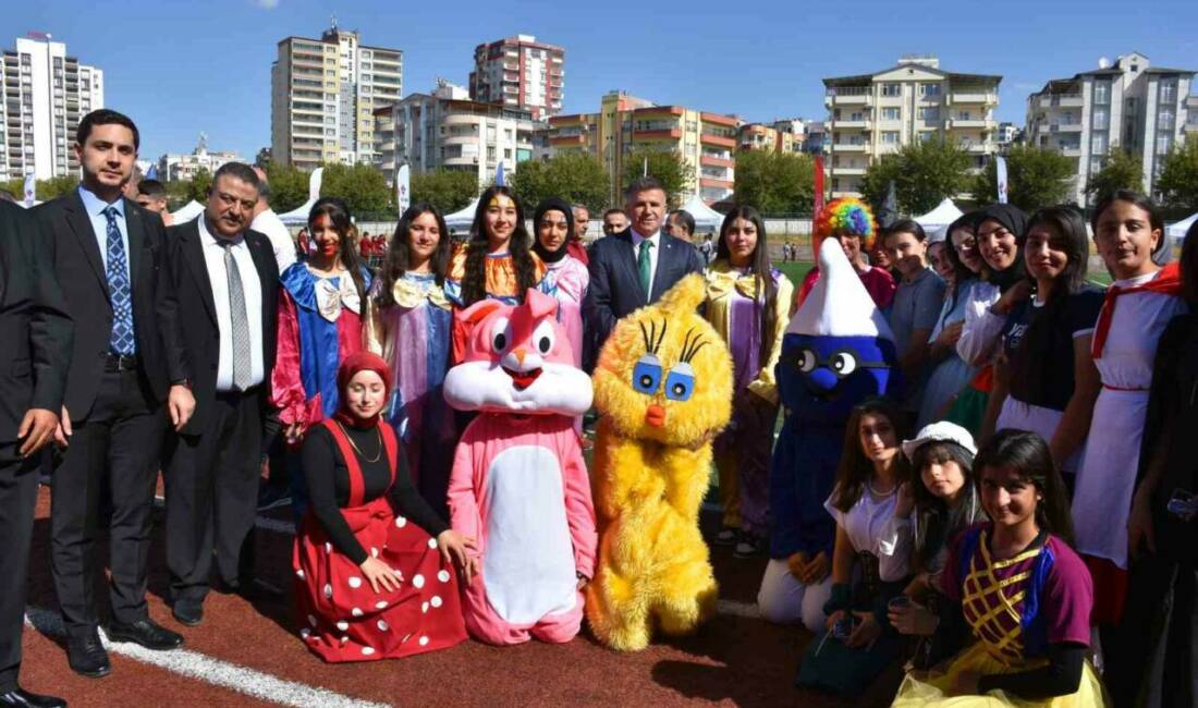 Şanlıurfa'nın Siverek ilçesinde ilk defa düzenlenen 4007 TÜBİTAK Bilim Şenliği'nde