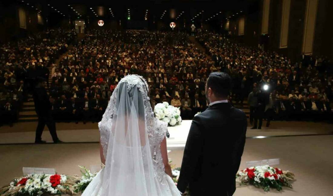Siyaset, iş dünyası, spor ve bürokrasiyi buluşturan nikah Şahinbey Belediye Başkan Vekili Cuma Güzel’in oğlu Hasan Celal Güzel