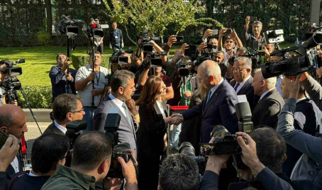 TBMM Başkanı Numan Kurtulmuş, Diyarbakır Büyükşehir Belediyesi'ni ziyaret etti. Belediye