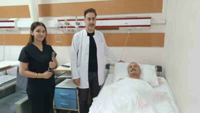 Batman'da tenis oynarken omuz çıkığı yaşayan 64 yaşındaki Mehmet Şerif