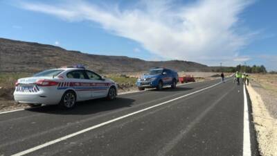 Polateli ilçesine bağlı Polatbey köyü yakınlarında üç tekerlekli elektrikli motosikletin