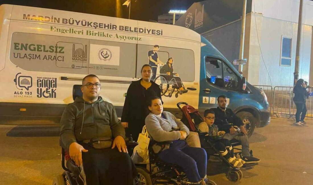 Validen engelli çocuğa anlamlı destek Mardin’de düzenlenen Kültür Yolu Festivali sırasında Alişan konserini izlemek isteyen