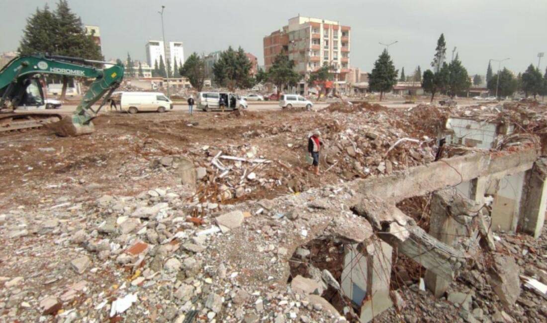 6 Şubat deprem davalarında bir ilk: AFAD, kamu kurumları ve yerel yönetimlere sorumluluk atfedildi Kahramanmaraş’ta 112 kişinin hayatını kaybettiği Arıkan Sitesi davasına giren bilirkişi