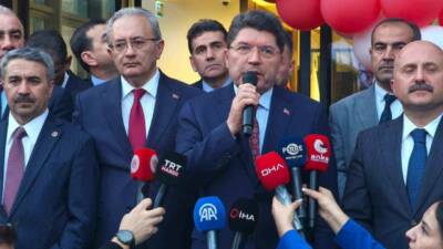 Adalet Bakanı Yılmaz Tunç, Adıyaman Adliyesi Ek Hizmet Binası'nın açılışında