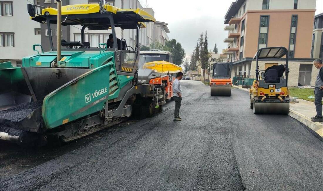 Adıyaman Belediyesi’nden çarşı merkezinde yoğun altyapı mesaisi Adıyaman Belediyesi, kent merkezinde ASKİM ve Fen İşleri ekipleriyle koordineli