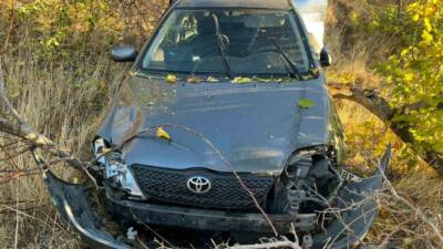 Adıyaman'ın Gölbaşı ilçesinde iki otomobilin çarpışması sonucu meydana gelen trafik