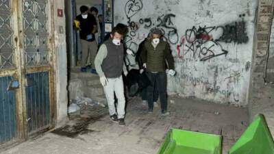 Adıyaman'da yalnız yaşayan 69 yaşındaki Osman Ekici, evinde ölü bulundu.