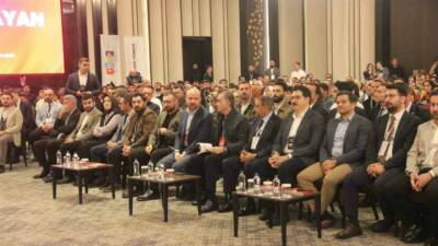 AK Parti Genel Başkan Yardımcısı Ömer Çelik, Şanlıurfa'da düzenlenen 11.