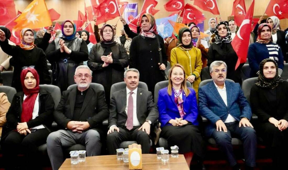 AK Parti'nin Adıyaman Milletvekili Mustafa Alkayış, Adıyaman'da düzenlenen yeni formatlı