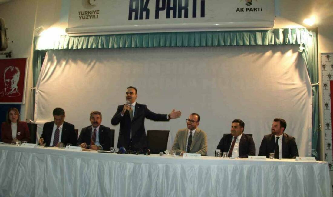 Bakan Kacır: “Türkiye, sanayide ve teknolojide Avrupa’nın üretim merkezi haline geldi” Sanayi ve Teknoloji Bakanı Mehmet Fatih Kacır, Türkiye’nin sanayi ve