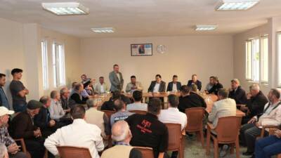 Şehitkamil Belediye Başkanı Umut Yılmaz, Beylerbeyi Mahallesi sakinleriyle buluşarak mahalledeki