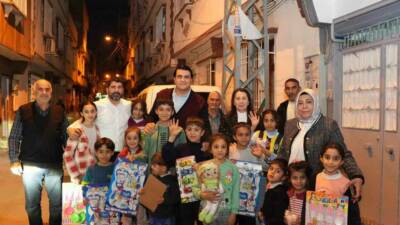 Şehitkamil Belediye Başkanı Umut Yılmaz, 6 mahallede vatandaşları evlerinde ziyaret