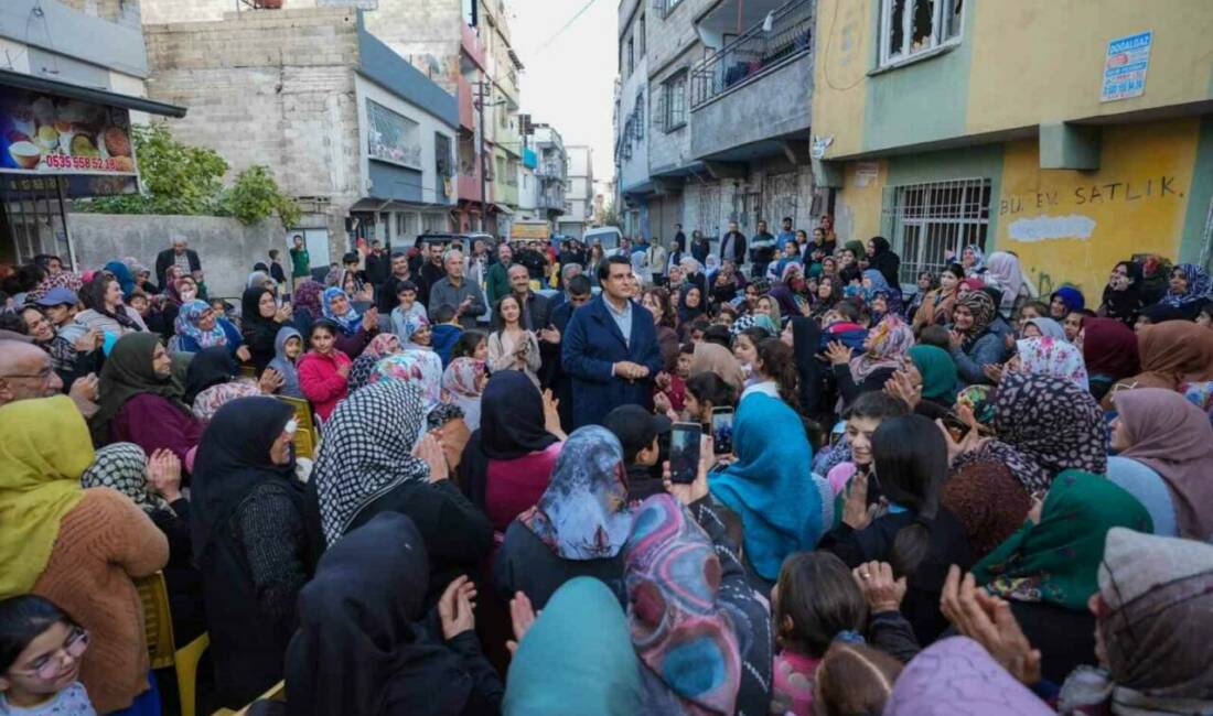 Şehitkamil Belediye Başkanı Umut Yılmaz, Göllüce Mahallesi'nde büyük bir kalabalık