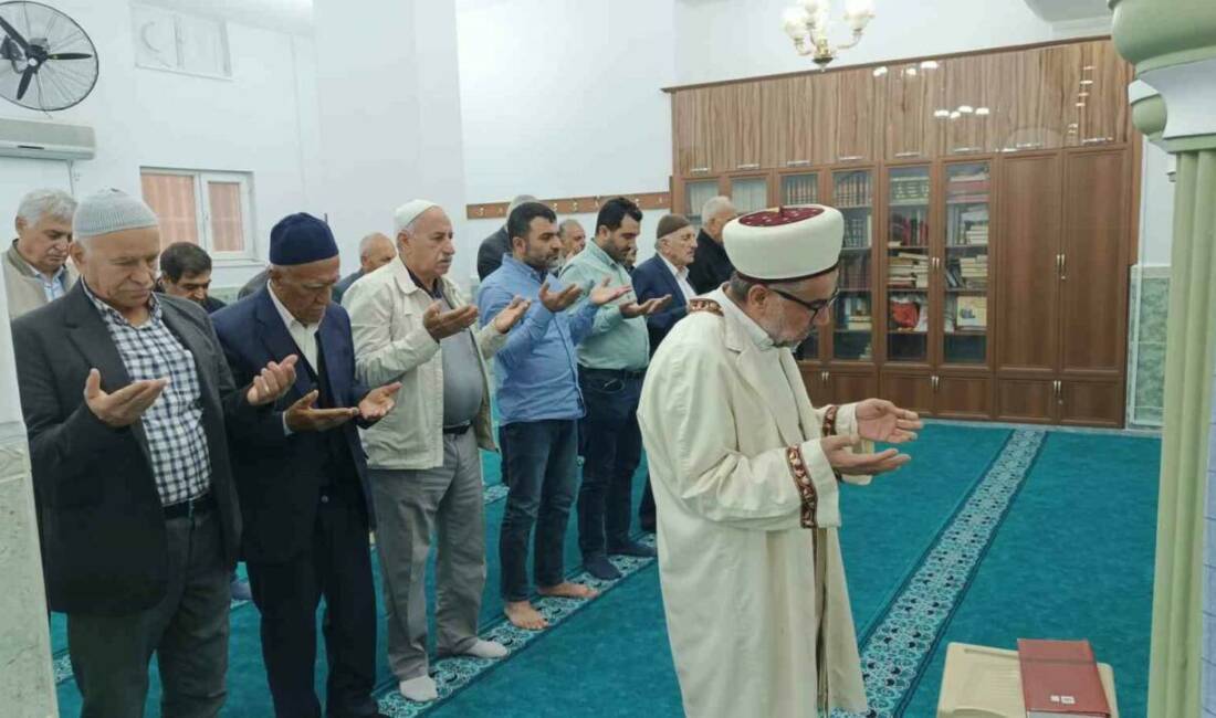 Batman'da uzun süredir yağışın olmaması üzerine İl Müftülüğü tarafından yapılan