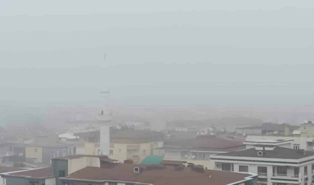 Batman’da yoğun sis etkili oldu Batman'ın kent merkezinde sabah saatlerinde meydana gelen yoğun sis, günlük