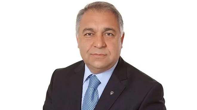 İzmir iş dünyası ve siyasetinin tanınan isimlerinden, İzmir Ticaret Odası