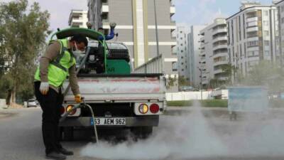 Şanlıurfa Büyükşehir Belediyesi, 33 araç ve 100 personelden oluşan ekibiyle