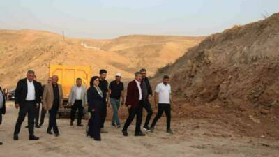 AK Parti Şırnak Milletvekili Arslan Tatar, Cizre-Silopi yolundaki çalışmaları yerinde