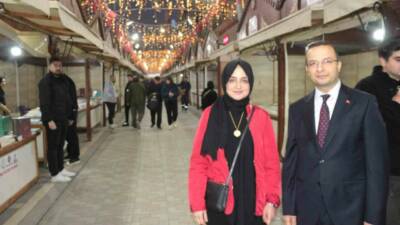 Cumhurbaşkanı Başdanışmanı Gülşen Orhan, Cizre Kitap Fuarı'nı ziyaret ederek, şehrin