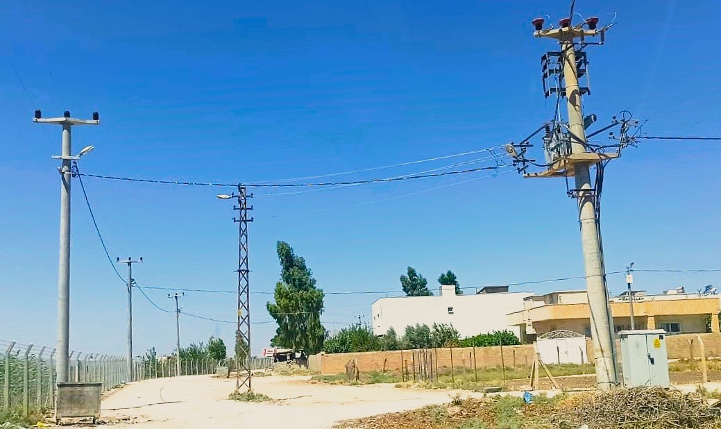 Dicle Elektrik’ten Mardin’in enerji altyapısına stratejik dokunuş Dicle Elektrik, Mardin’in Nusaybin ilçesindeki enerji altyapısını 238 milyon liralık
