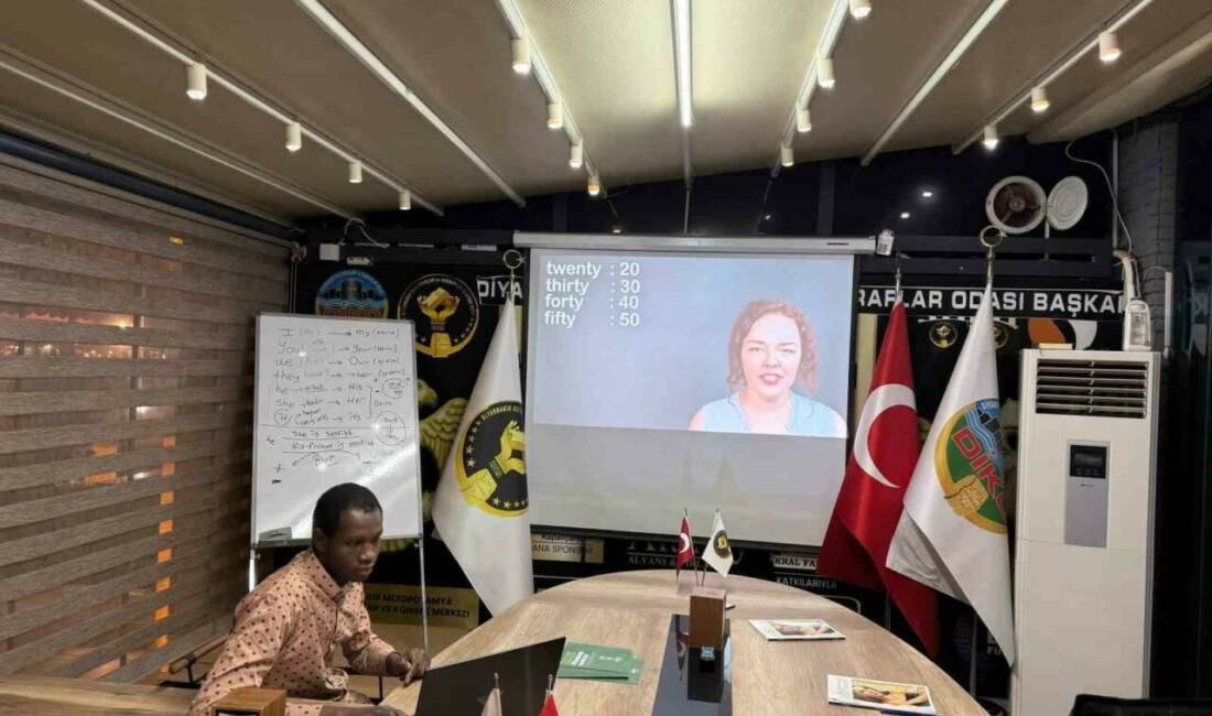 Diyarbakır Kuyumcular ve Sarraflar Odası Başkanı Mehmet Yüksel, esnafa ücretsiz