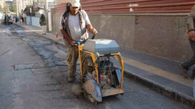 Diyarbakır'ın Bağlar ilçesine bağlı Muradiye Mahallesi'nde doğalgaz çalışmaları başlatıldı. Mahalle