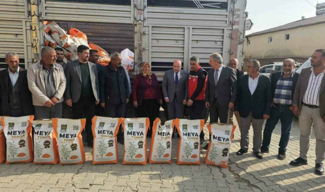 Diyarbakır’da çiftçilere 55 ton mercimek tohumu dağıtıldı Diyarbakır’ın Çermik ve Çüngüş ilçelerinde 137 çiftçiye toplam 55 ton