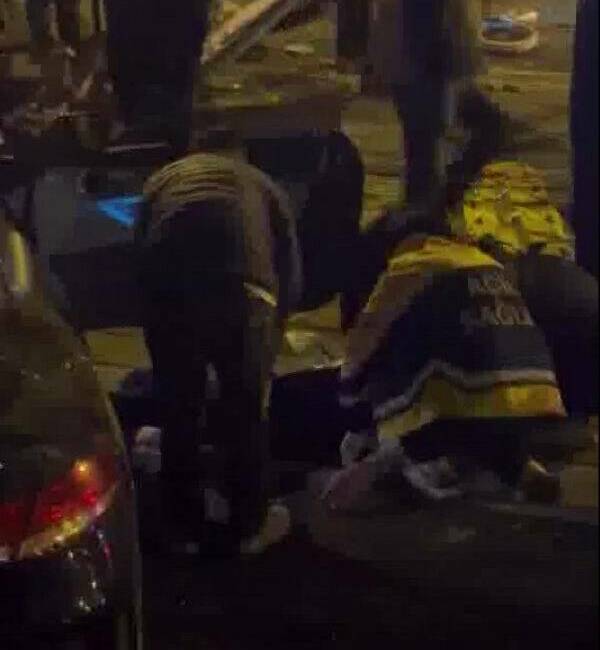 Diyarbakır'da Kayapınar ilçesinde stadyum civarında meydana gelen trafik kazasında iki