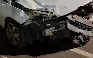 Diyarbakır'ın Bağlar ilçesinde meydana gelen trafik kazasında 2 kişi yaralandı.