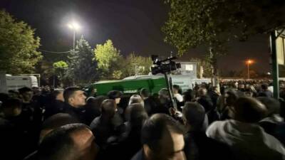 Diyarbakır'ın Kulp ilçesinde viyadük inşaatında iskelenin çökmesi sonucu 4 kişi