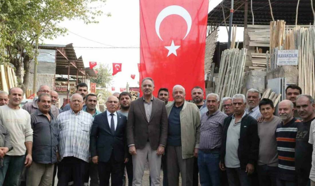 Eyyübiye Belediye Başkanı Mehmet Kuş, Şanlıurfa'da bulunan Hızarcılar ve Kavakçılar